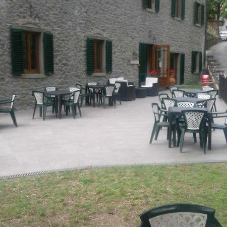 La Foresta Albergo Ristorante Pizzeria Badia Prataglia Εξωτερικό φωτογραφία